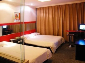 禧龙宾馆(哈尔滨哈药路店)