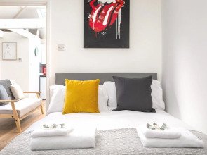 The Loft Lansdown Place Lane