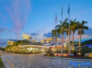 Sanya Yalong Bay No.99 Suite Resort