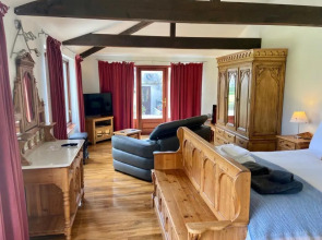 Jabajak Vineyard Restaurant With Rooms