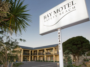 Bay Motel Safety Beach