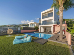 With Pool and Superb sea View - Villa Candelária