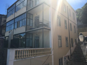 Castelo Terrace Apartments