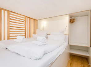 Stylish New Cube Loft by Berlin-Wall-Apartments