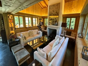 Cosy Chalet With Balcony/terrace