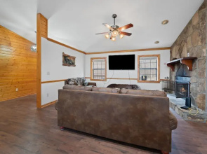 Retreat In The Smokies 3 Bedroom Home