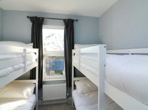 4 Alma Terrace