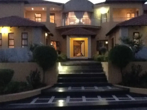 Bella Casa Guesthouse