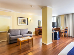 Holiday Inn Lisbon by IHG