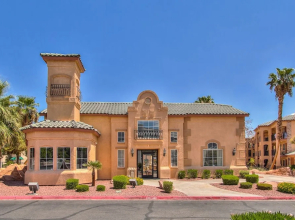 Emerald Suites Convention Center