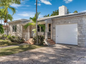 Casa de Jai- Your Green Space Near Brickell