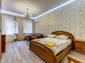 Апартаменты на улице Караванная