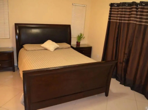 Cozy room with private entry in Calexico