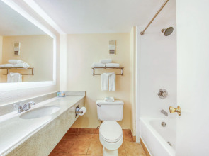 Floridian Express Hotel