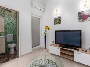 Amazing Home in Veprinac With 3 Bedrooms, Wifi and Outdoor Swimming Pool