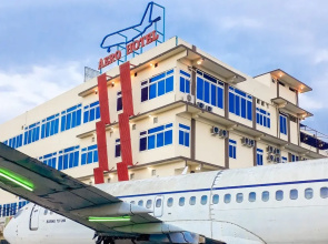 Hotel AERO