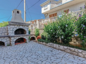 Beautiful Home in Grizane With Wifi and 3 Bedrooms