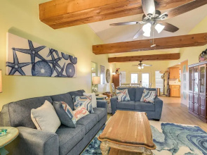 Sea Isle Escape Boat Lift + Pet Friendly!