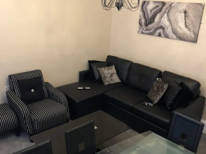 Ground Floor Apartment near GLA Airport