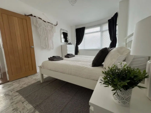 Peaceful Retreat in Southampton's Countryside