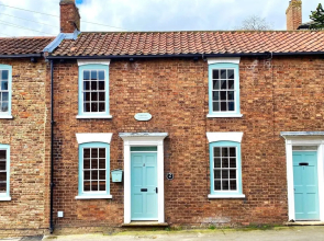 Characterful 3 Bed Cottage in Barrow Upon Humber
