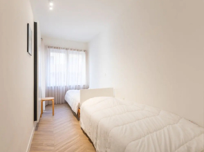 Bright Apartment With Direct sea View