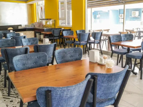 Grand Niki Hotel & Spa