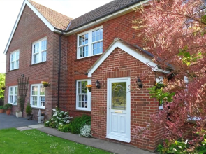Avalon Lodge B&B