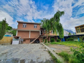 Mirza Hotel and Restaurant