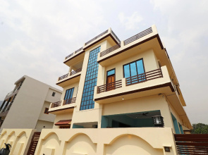 OYO 37905 Hotel Gangri-2