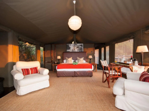 HillsNek Safari Camp - Amakhala Game Reserve