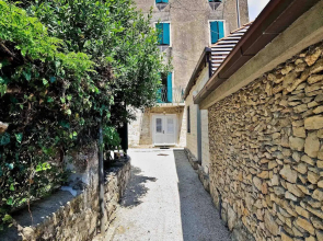 Garden Apartment Hotel