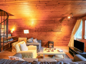 Rose Lodge