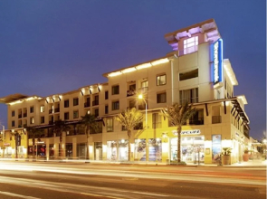 Kimpton Shorebreak Huntington Beach Resort by IHG