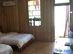 Lingshang Renjian, Huangling, Wuyuan