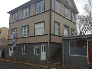 Ambassade Apartments