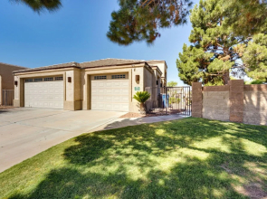 Bullhead City Vacation Rental w/ Pool & Hot Tub!