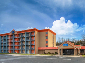 Howard Johnson by Wyndham Lexington