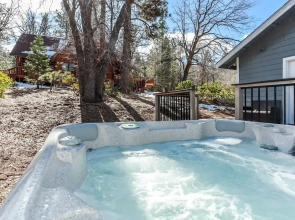 Mountain Modern #1743