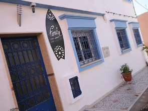 Family Surf Camp - Hostel