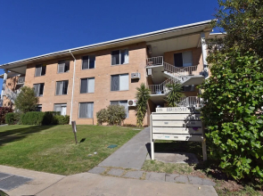 Cottesloe Beach Pines Apartment