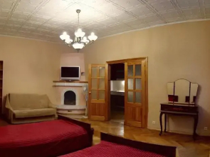 Lemon Apartment