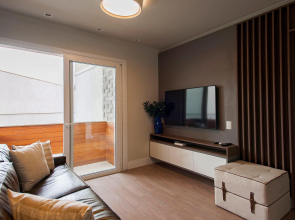 Junto à Rua Coberta de Canela no Centro - Campos