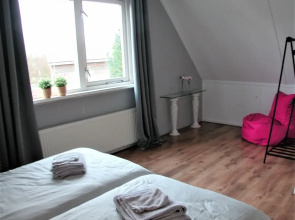 Spacious Holiday Home in Zeewolde With a Large Garden