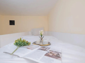 Homey 2Br Apartment At Cinere Resort Near Cinere Mall