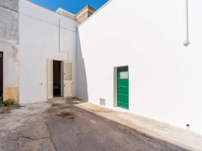 3116 Casa Emi - Mono B by Barbarhouse