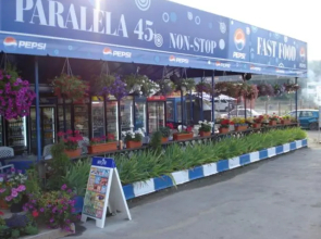 Complex Turistic Paralela'45