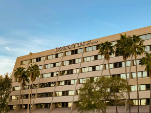DoubleTree Suites by Hilton Hotel Tampa Bay