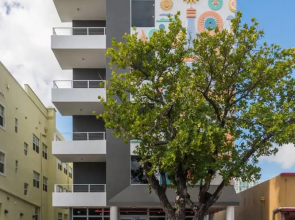 Luxury Sobe 2 Bedroom Apartment