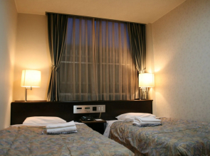 Kochi Business Hotel Bekkan